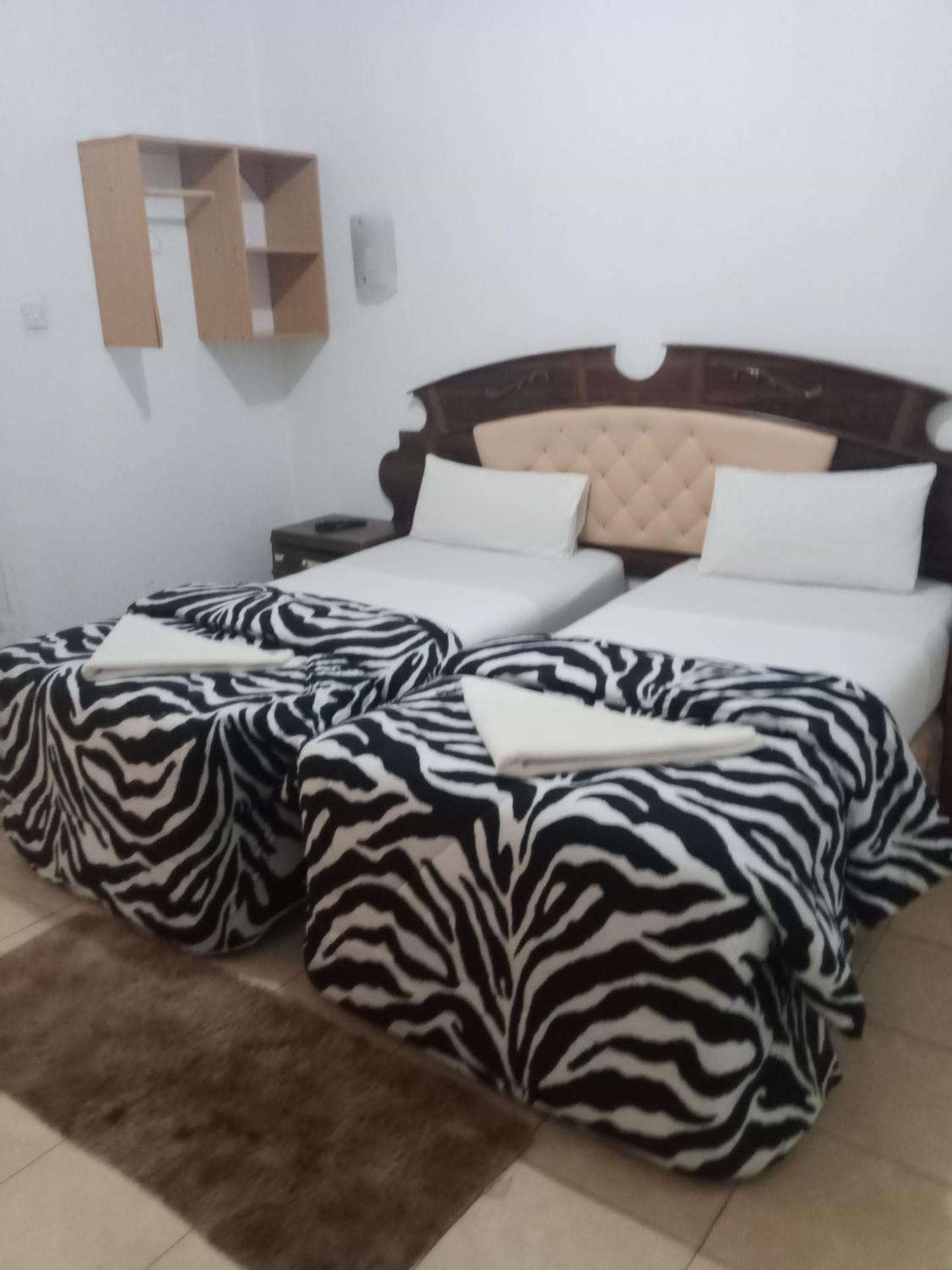 Golden Days Lodge Livingstone Ngoại thất bức ảnh
